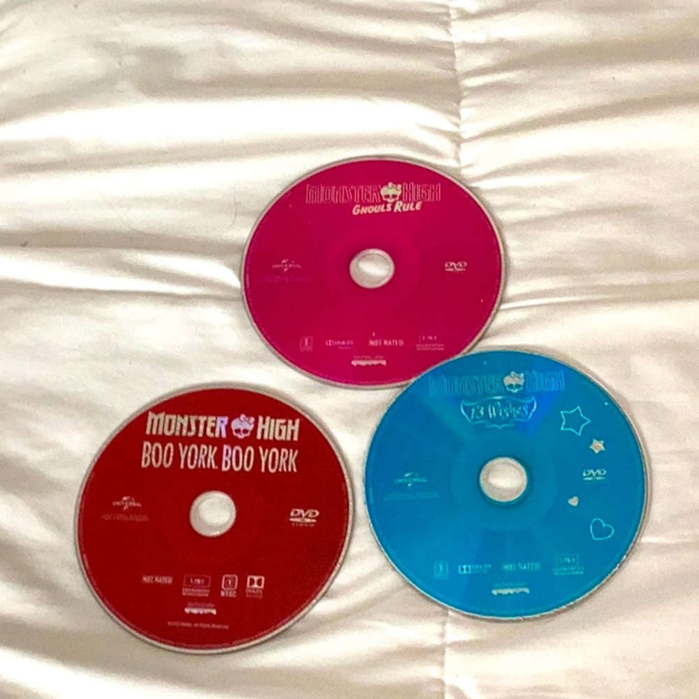 Three monster high CD,